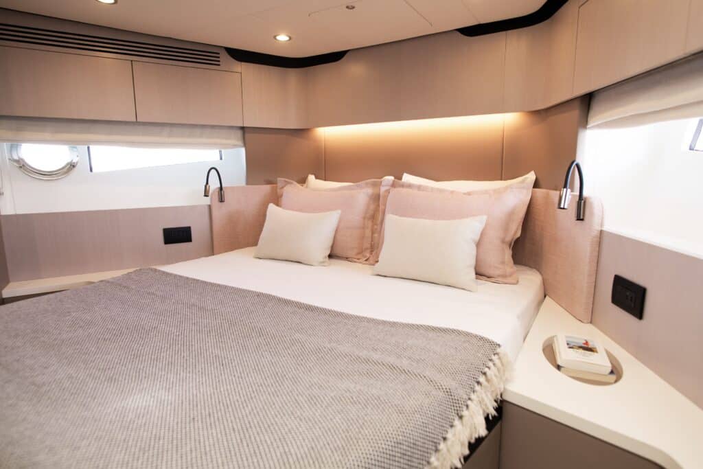 Alibaba 31 Vip Cabin-min