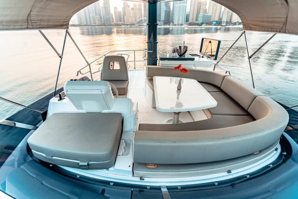 Azimut 43 Magellano Fat Bob (13)