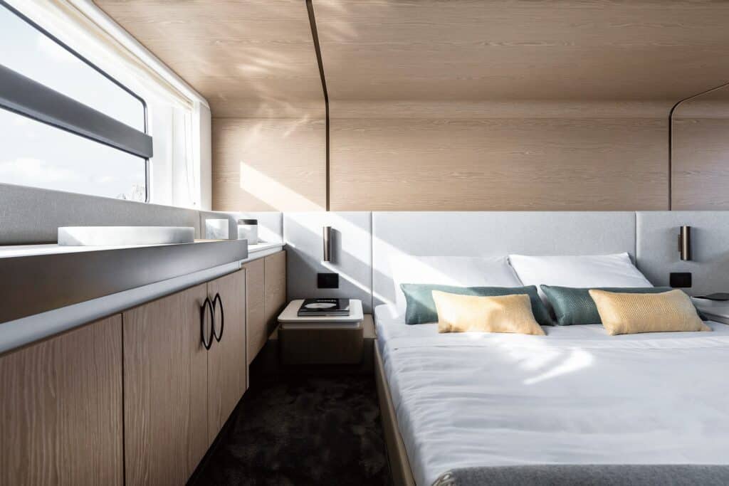 53-Owner-Suite-3-min