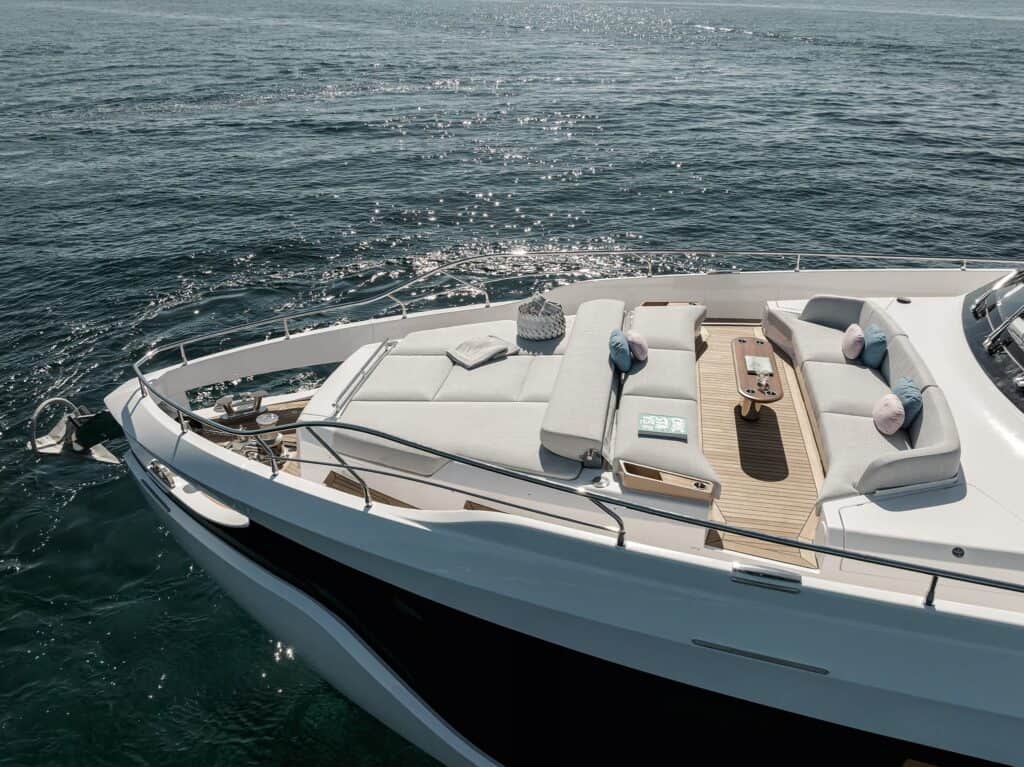 G26M-Bow-External-View-2_Low-res