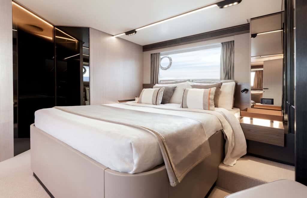 S7 Owner Suite 2_Low Res