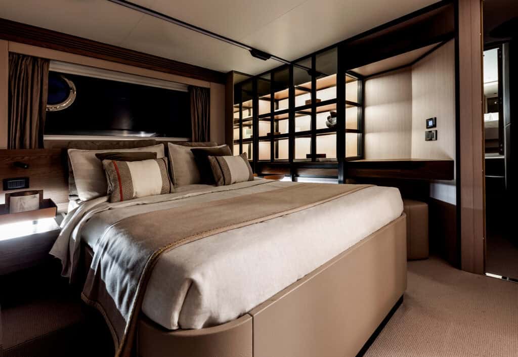 S7 Owner Suite Led Light 1_Low Res