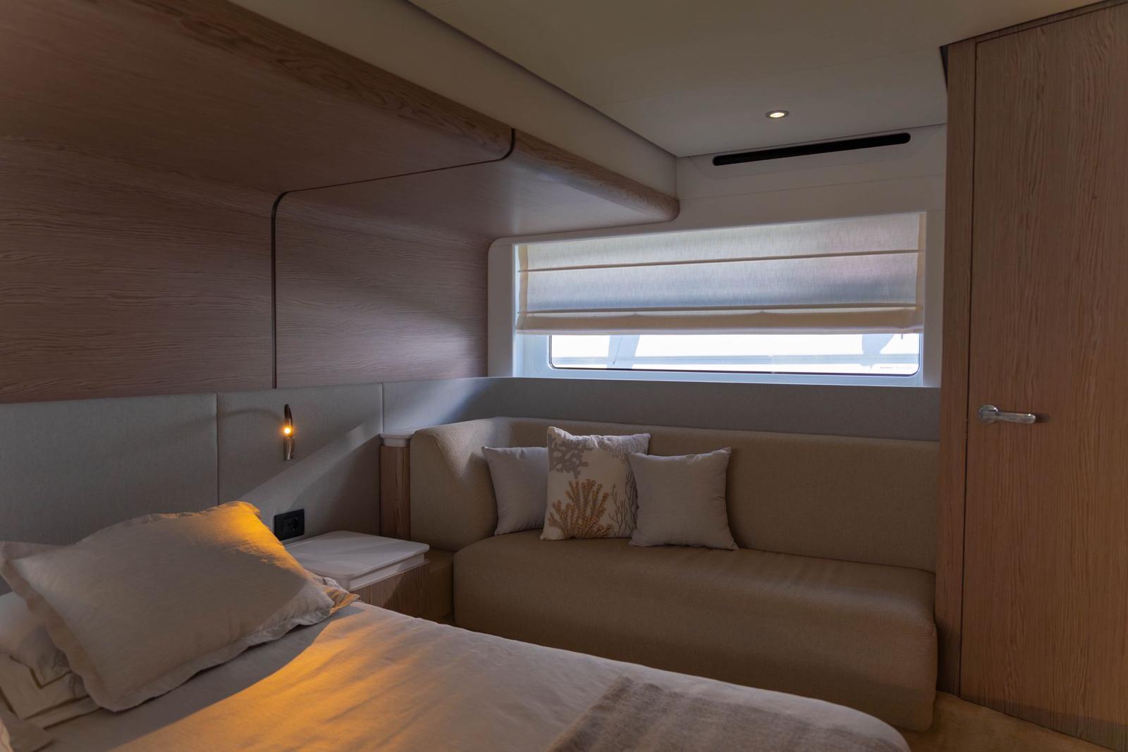 Azimut 53 – Mabera (16)